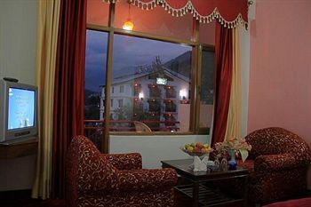 Chander Palace Манали Экстерьер фото